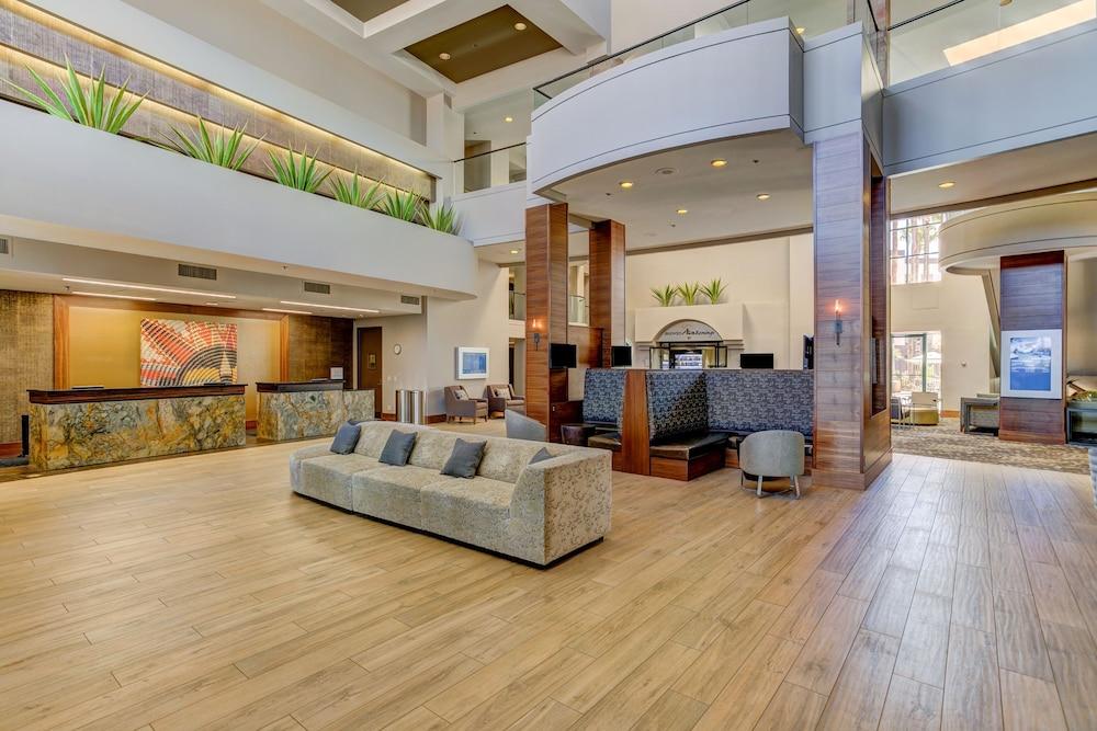 Hilton Phoenix Airport Exterior foto